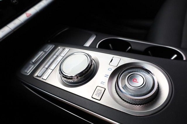 2025 Genesis GV70 2.5T AWD