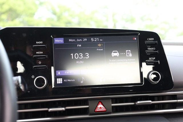 2022 Hyundai Elantra SEL Convenience Package [MotorTrend Certified]