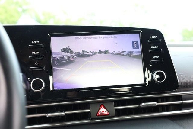 2022 Hyundai Elantra SEL Convenience Package [MotorTrend Certified]