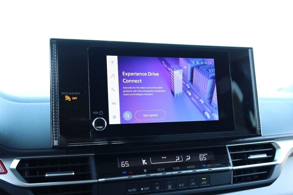 2025 Toyota Sienna LE AWD Plus Package [8 Passenger]