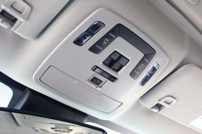 2025 Toyota Sienna LE AWD Plus Package [8 Passenger]