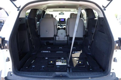 2025 Toyota Sienna LE AWD Plus Package [8 Passenger]