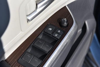 2021 Toyota Sienna XLE 8 Passenger