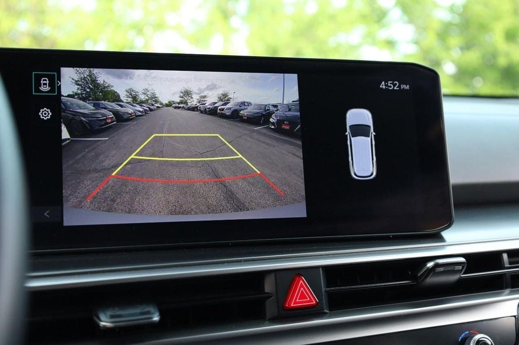 2024 Kia Sorento S AWD Panoramic Sunroof Package