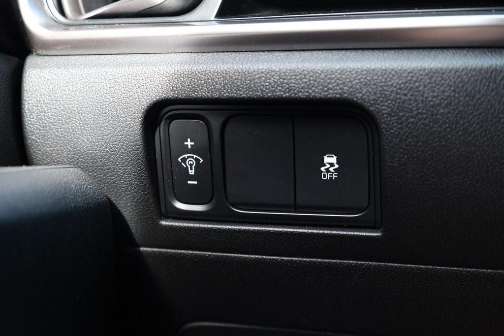 2024 Kia Sorento S AWD Panoramic Sunroof Package