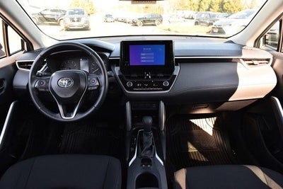 2025 Toyota Corolla Cross LE