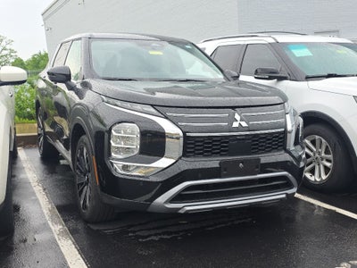 2025 Mitsubishi Outlander SE 4WD