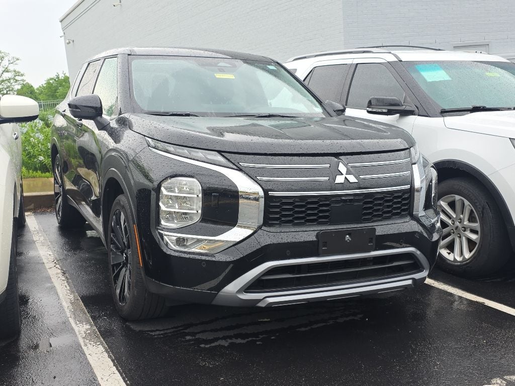 2025 Mitsubishi Outlander SE 4WD