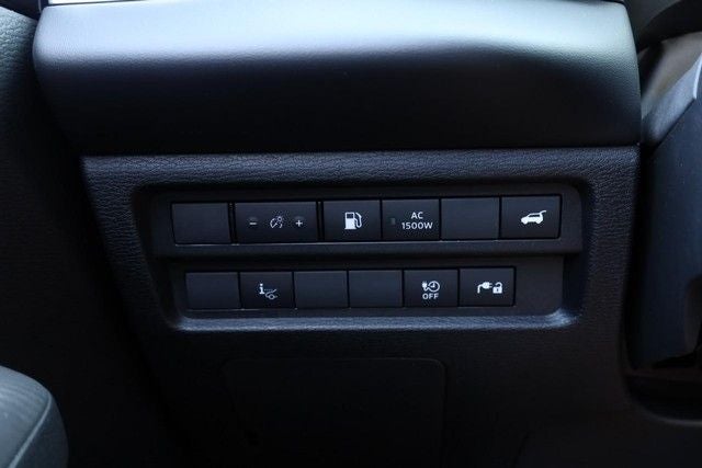 2026 Nissan Rogue Plug-In Hybrid Platinum