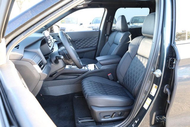 2026 Nissan Rogue Plug-In Hybrid Platinum
