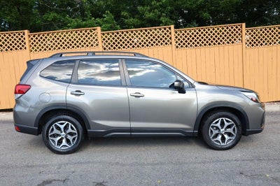 2020 Subaru Forester Premium AWD [MotorTrend Certified]