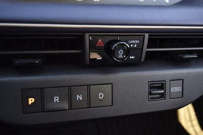 2026 Nissan Leaf Platinum+