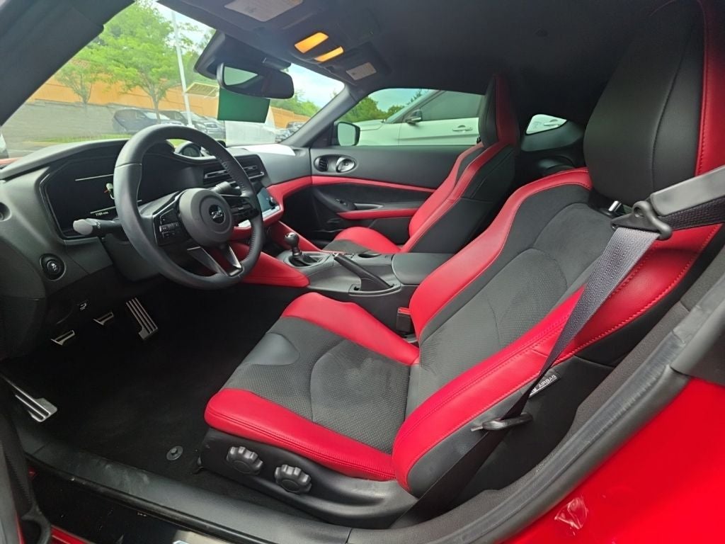 2025 Nissan Z Performance 6-Speed M/T [Nissan Certified]