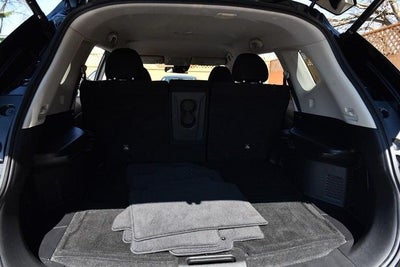 2020 Nissan Rogue SV AWD [MotorTrend Certified]