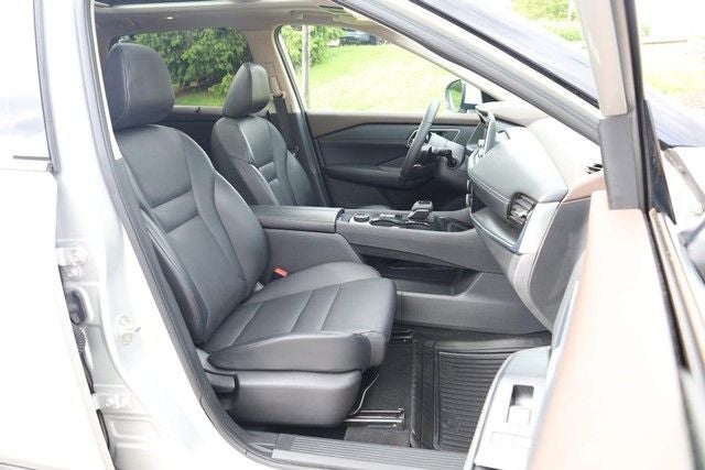 2021 Nissan Rogue SV Premium Package AWD [MotorTrend Certified]