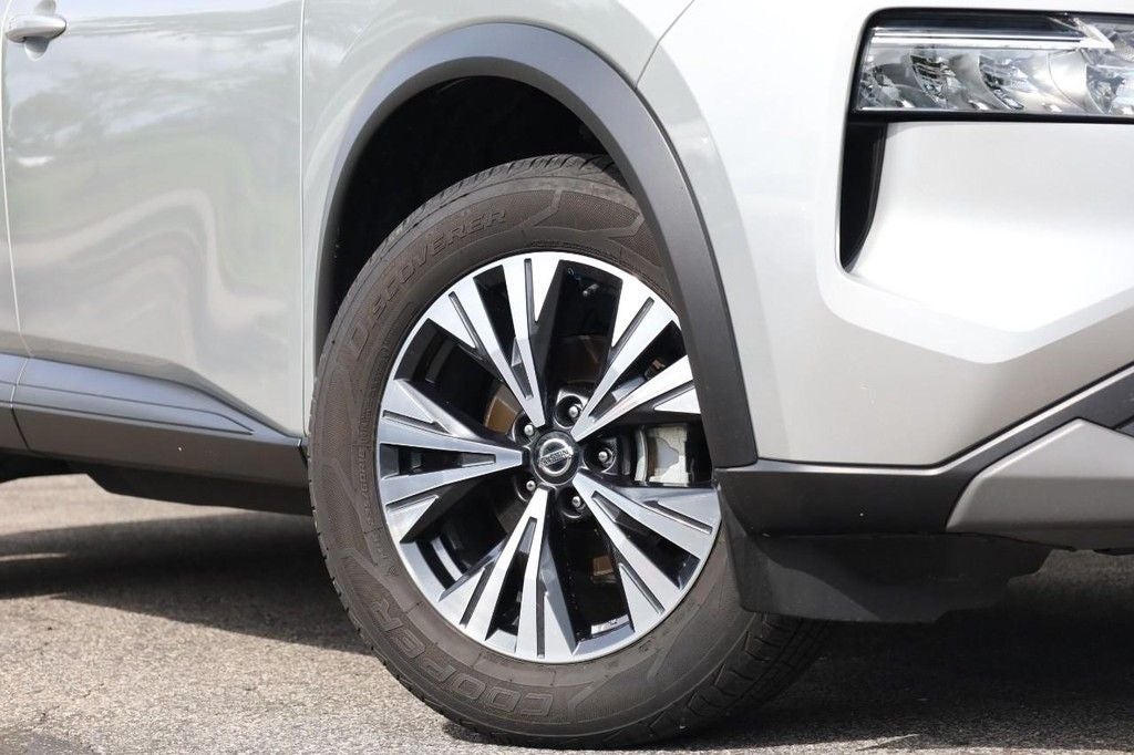 2021 Nissan Rogue SV Premium Package AWD [MotorTrend Certified]