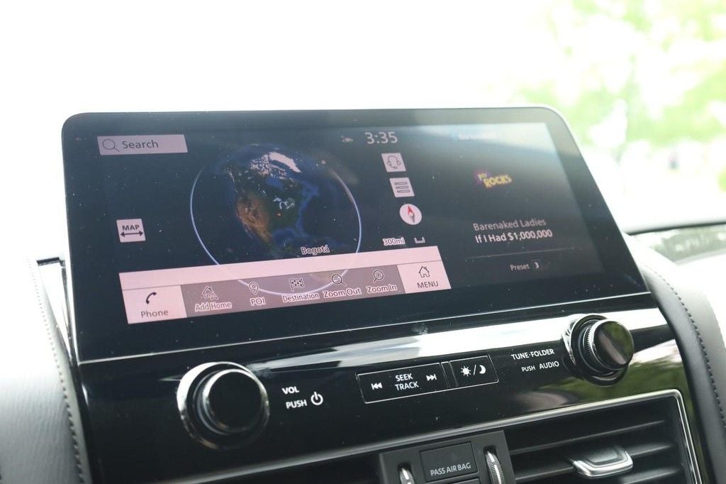 2024 Nissan Armada SV