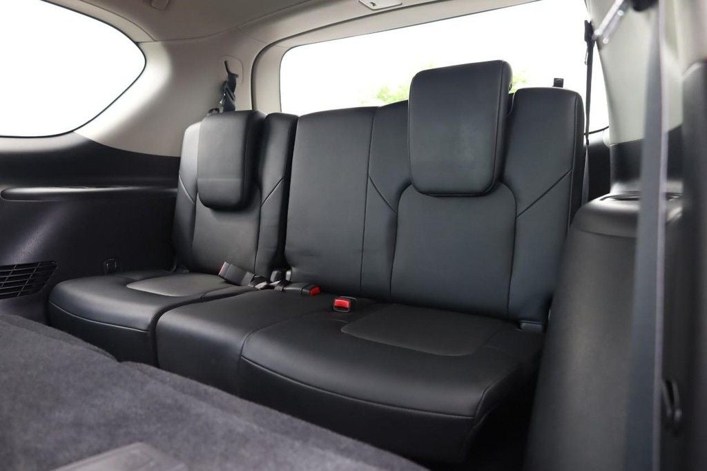 2024 Nissan Armada SV