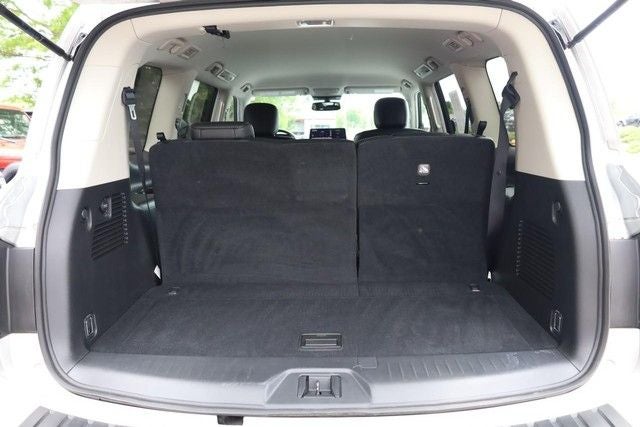 2024 Nissan Armada SV