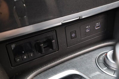 2022 Nissan Armada SV 4WD w/ Appearance Package