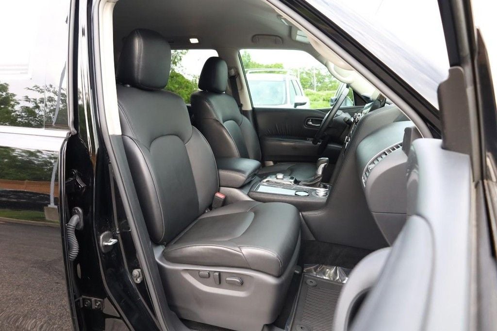 2022 Nissan Armada SV 4WD w/ Appearance Package