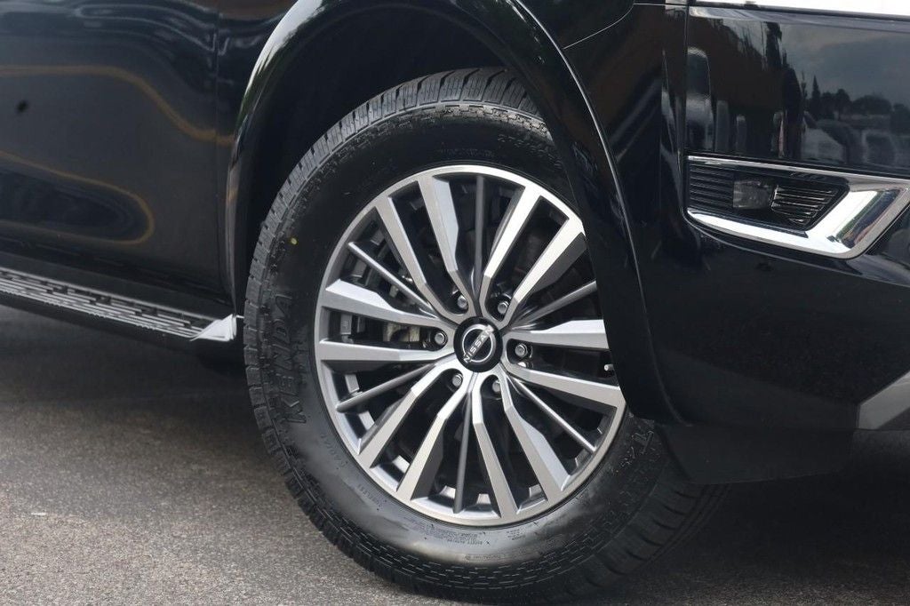 2022 Nissan Armada SV 4WD w/ Appearance Package
