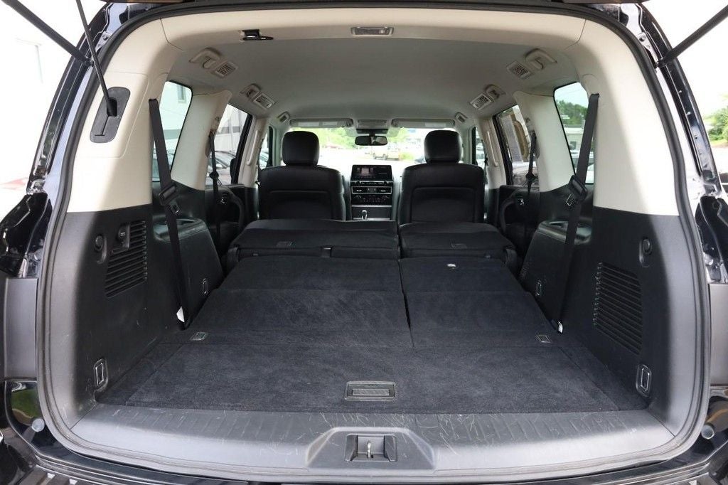 2022 Nissan Armada SV 4WD w/ Appearance Package