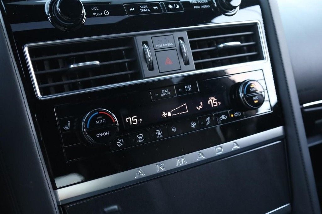 2024 Nissan Armada SL