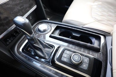 2021 Nissan Armada Platinum 4WD w/ Rear Entertainment [MotorTrend Certified]