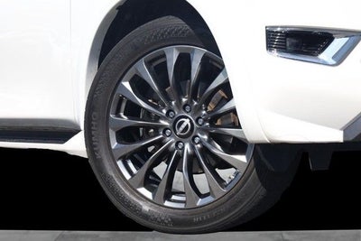 2021 Nissan Armada Platinum 4WD w/ Rear Entertainment [MotorTrend Certified]