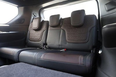 2025 Nissan Armada Platinum
