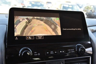 2024 INFINITI QX80 LUXE