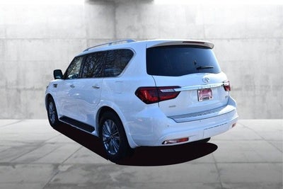 2024 INFINITI QX80 LUXE