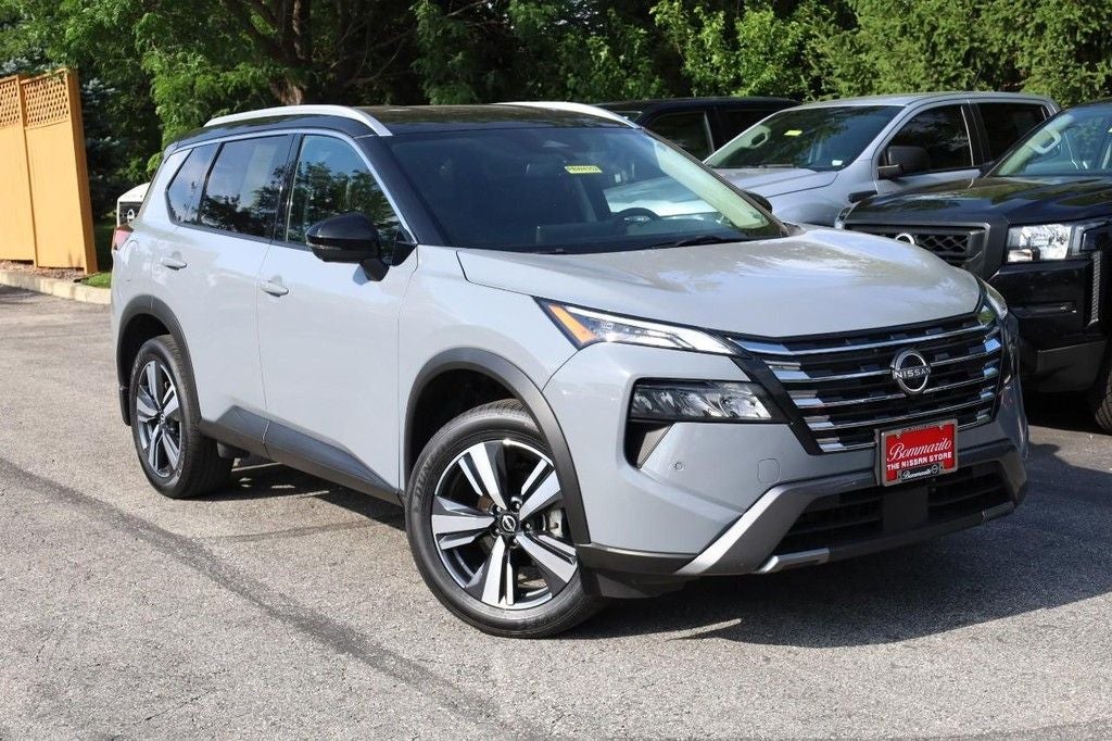 2025 Nissan Rogue SL