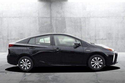 2019 Toyota Prius XLE AWD-e