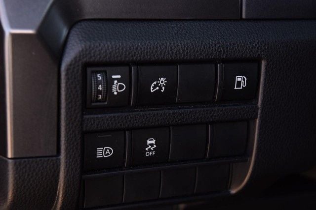 2025 Toyota 4Runner SR5 4WD