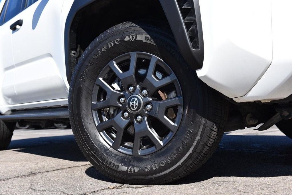 2025 Toyota 4Runner SR5 4WD [MotorTrend Certified]