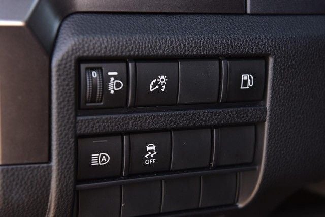 2025 Toyota 4Runner SR5 4WD