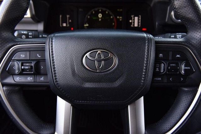 2025 Toyota 4Runner SR5 4WD