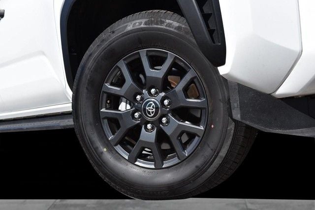 2025 Toyota 4Runner SR5 4WD