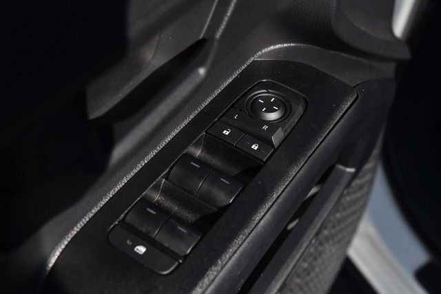 2025 Toyota 4Runner SR5 4WD