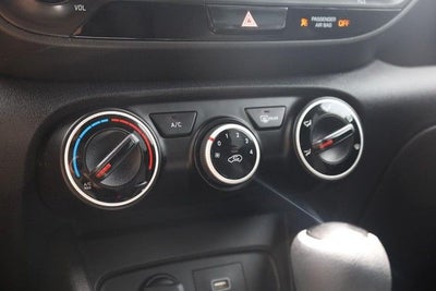 2021 Hyundai Venue SE [MotorTrend Certified]
