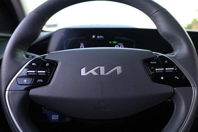 2024 Kia Niro SX Touring