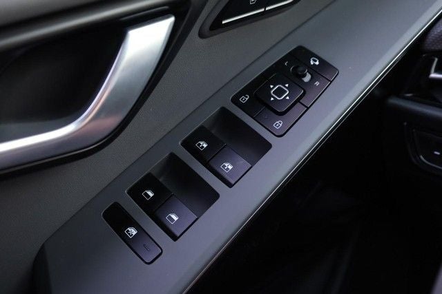 2024 Kia Niro SX Touring