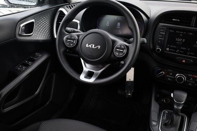 2025 Kia Soul LX Technology Package