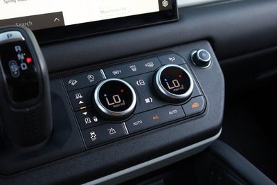 2024 Land Rover Defender 130 S