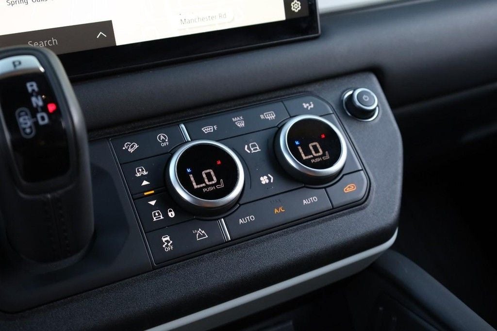 2024 Land Rover Defender 130 S
