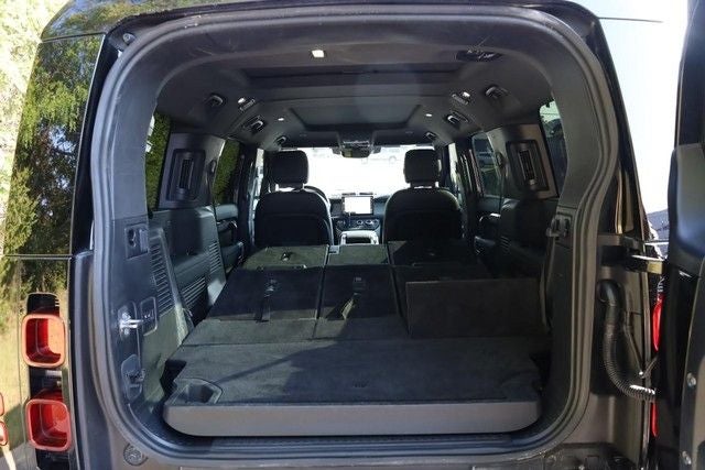 2024 Land Rover Defender 130 S