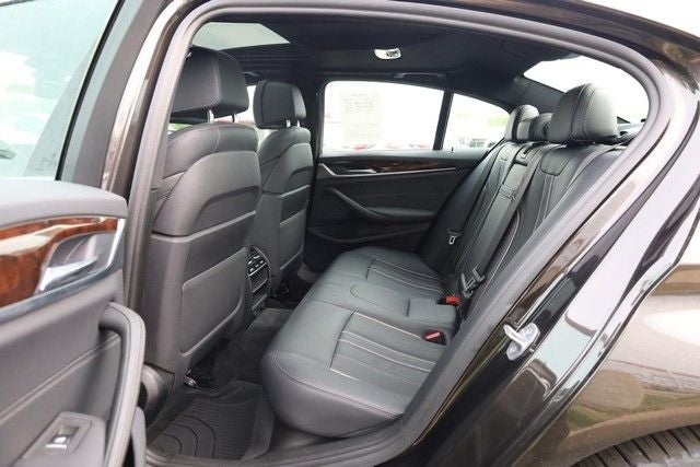 2019 BMW 5 Series 530i xDrive Luxury Package [MotorTrend Certified]