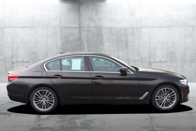 2019 BMW 5 Series 530i xDrive Luxury Package [MotorTrend Certified]
